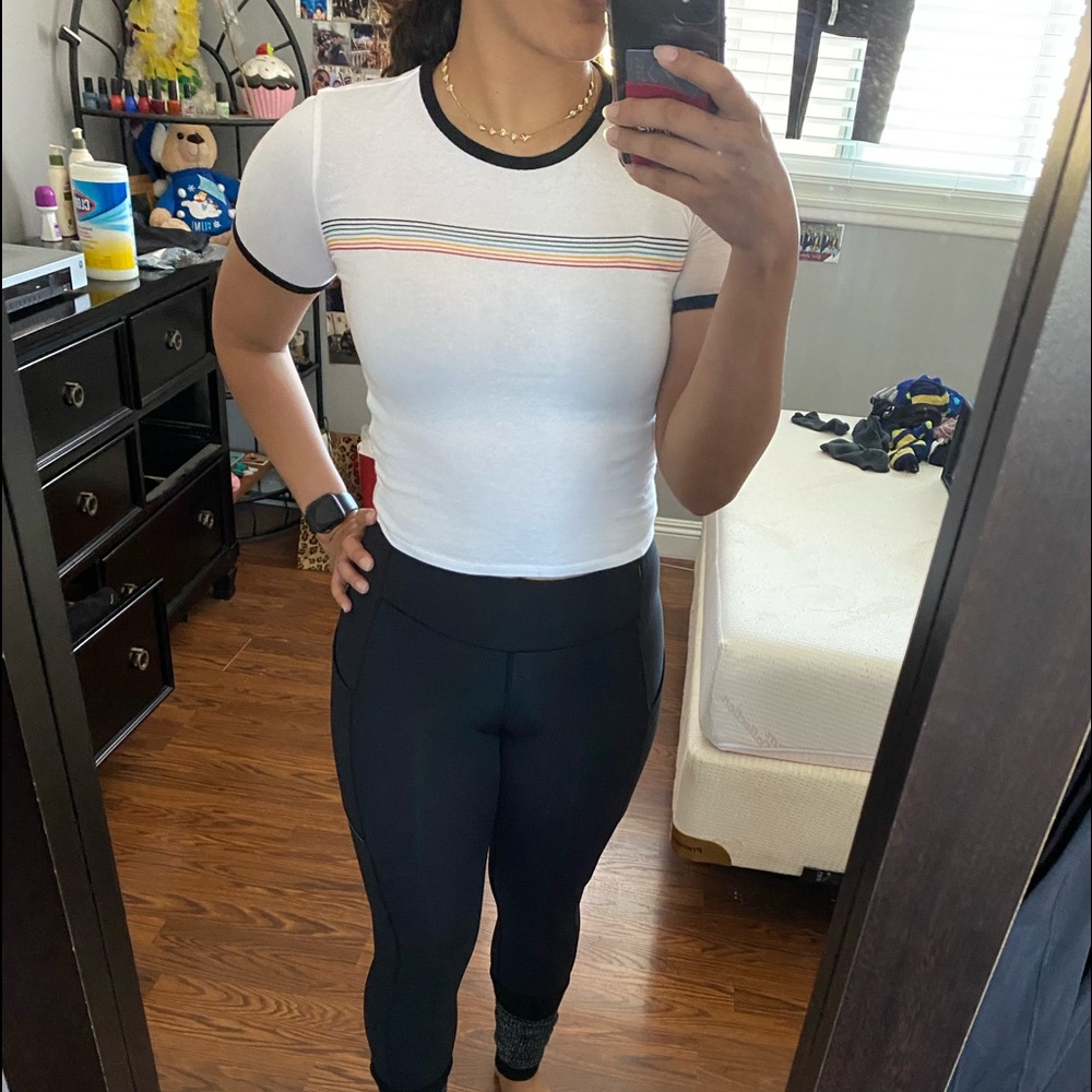 Forever 21 Cropped Rainbow stinger Tee